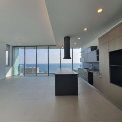 PRESTIGIOUS APARTMENT IN LIMASSOL, CYPRUS